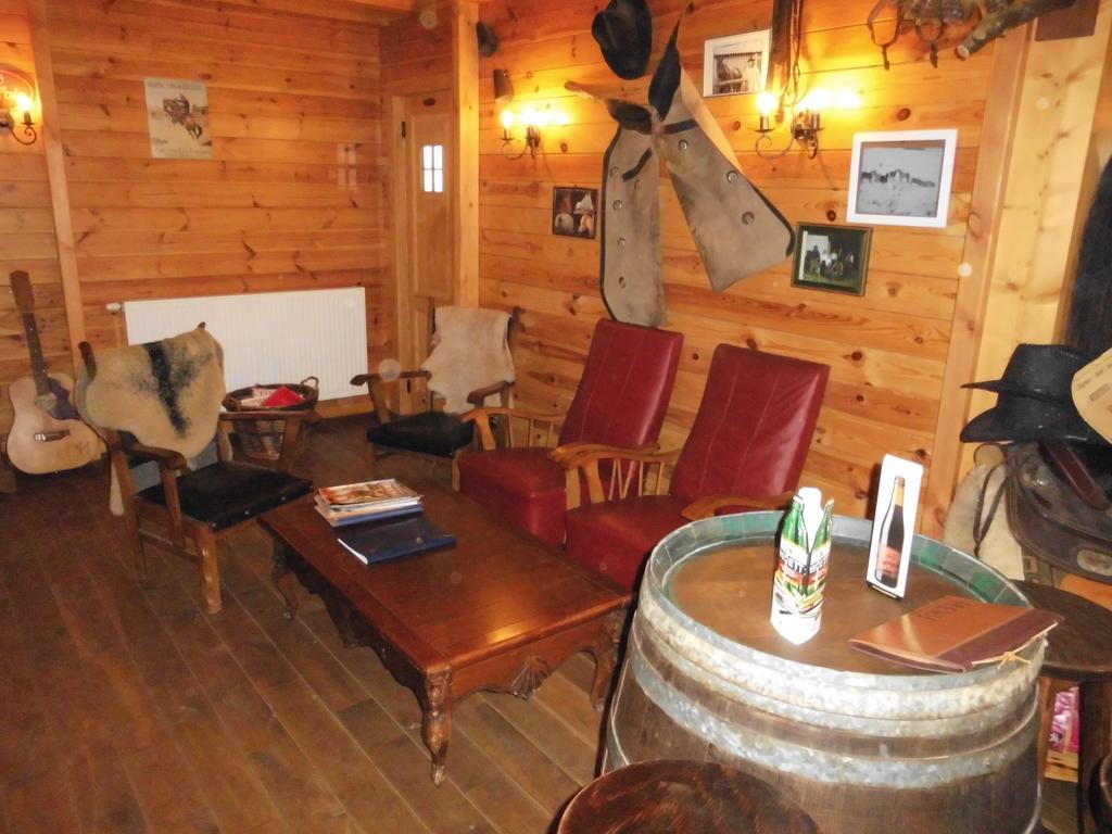 B&B Willow Springs Way Station Gouvy Bagian luar foto
